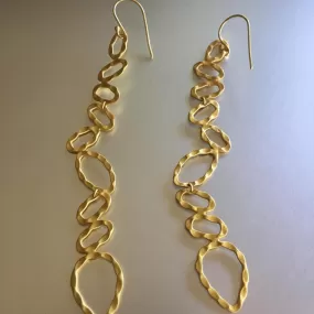 Aaru Gold Earrings