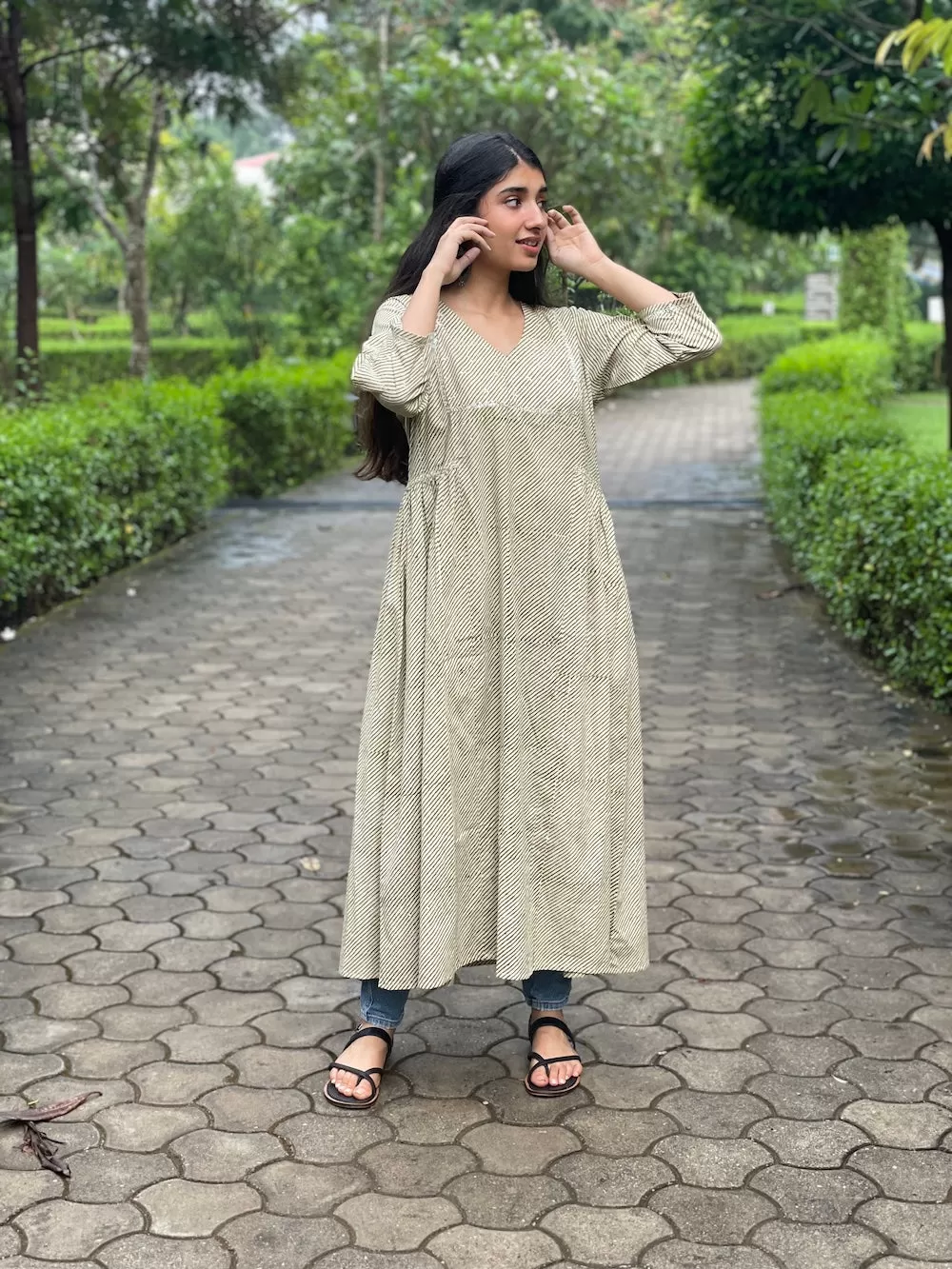 Bagru Sap Green Stripes Embroidered Kurta