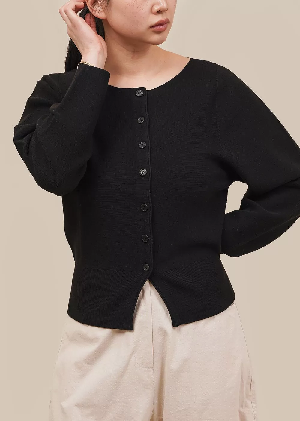 Black Whole Garment Rounded Cardigan