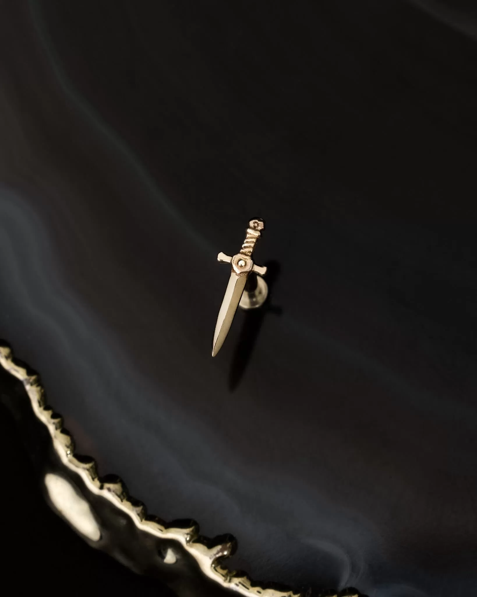 Godric Sword Threadless End (14K Gold)