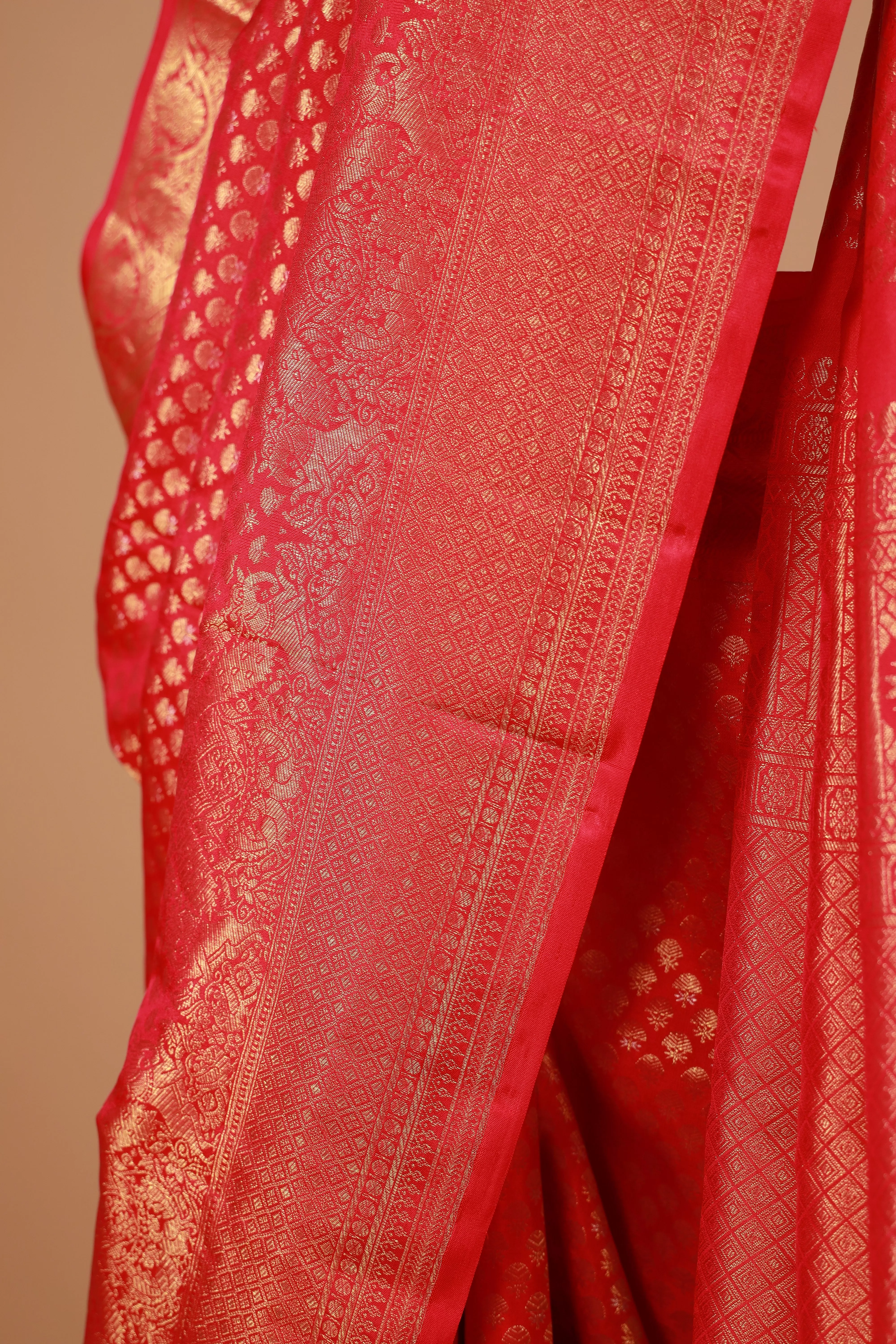 Hand crafted Pure Kanjivaram Silk zari woven saree