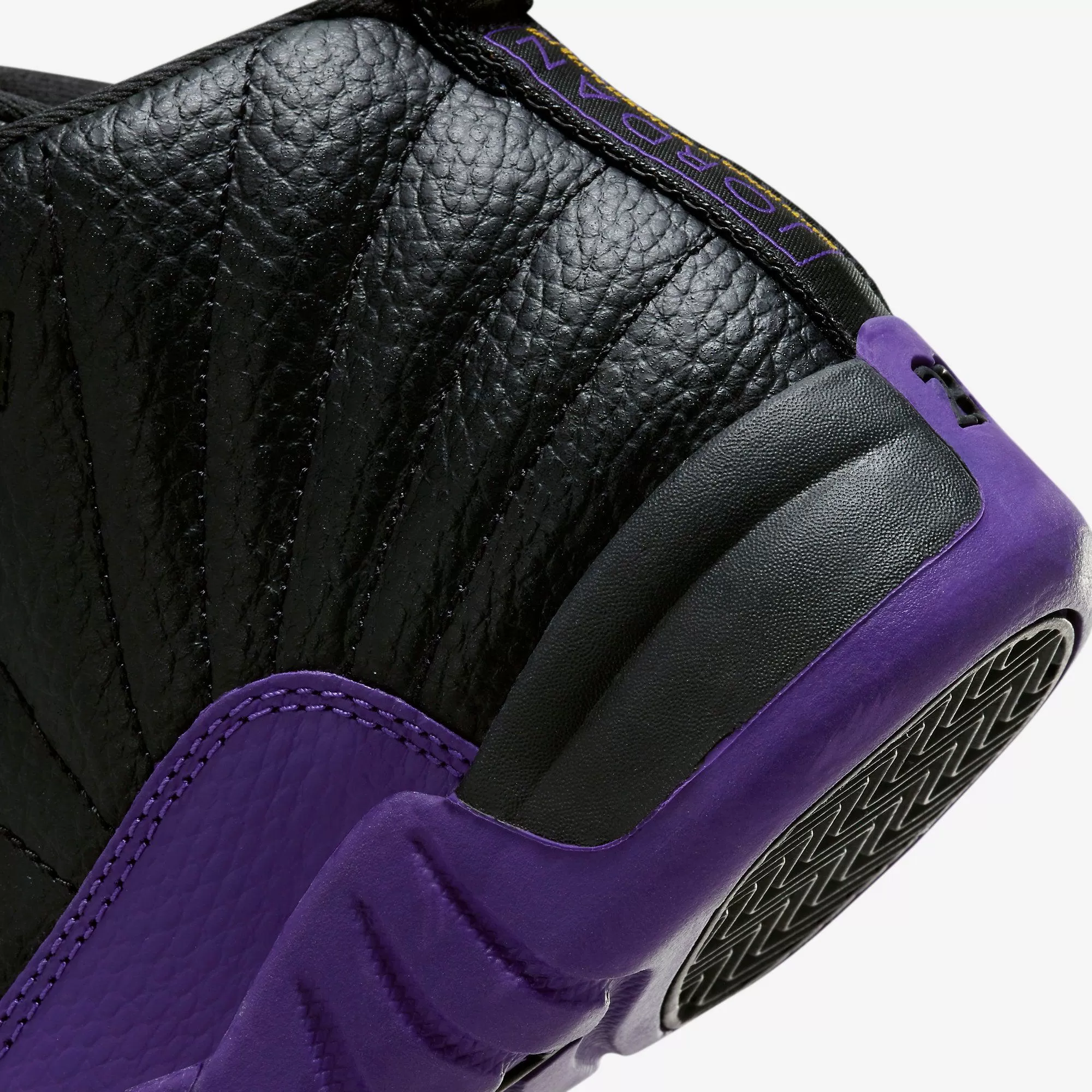 (PS) Air Jordan 12 Retro 'Field Purple' (2023) 151186-057