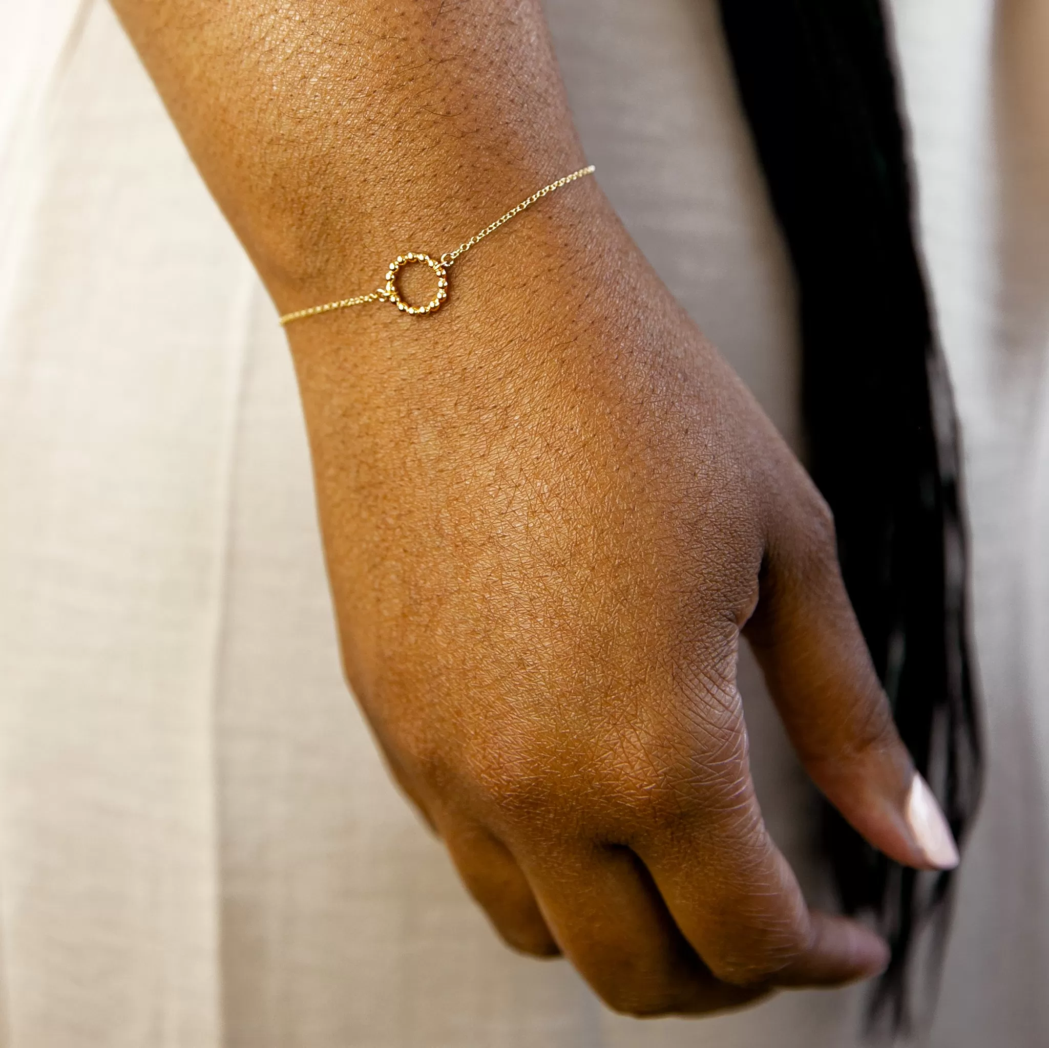 Shimmer Dot Circle Bracelet